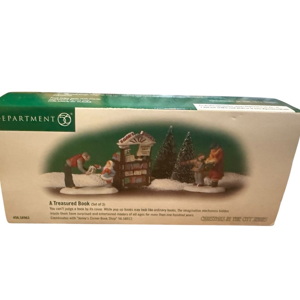 Dept 56 A TREASURED BOOK Heritage Village Christmas in the City Series Set W Box